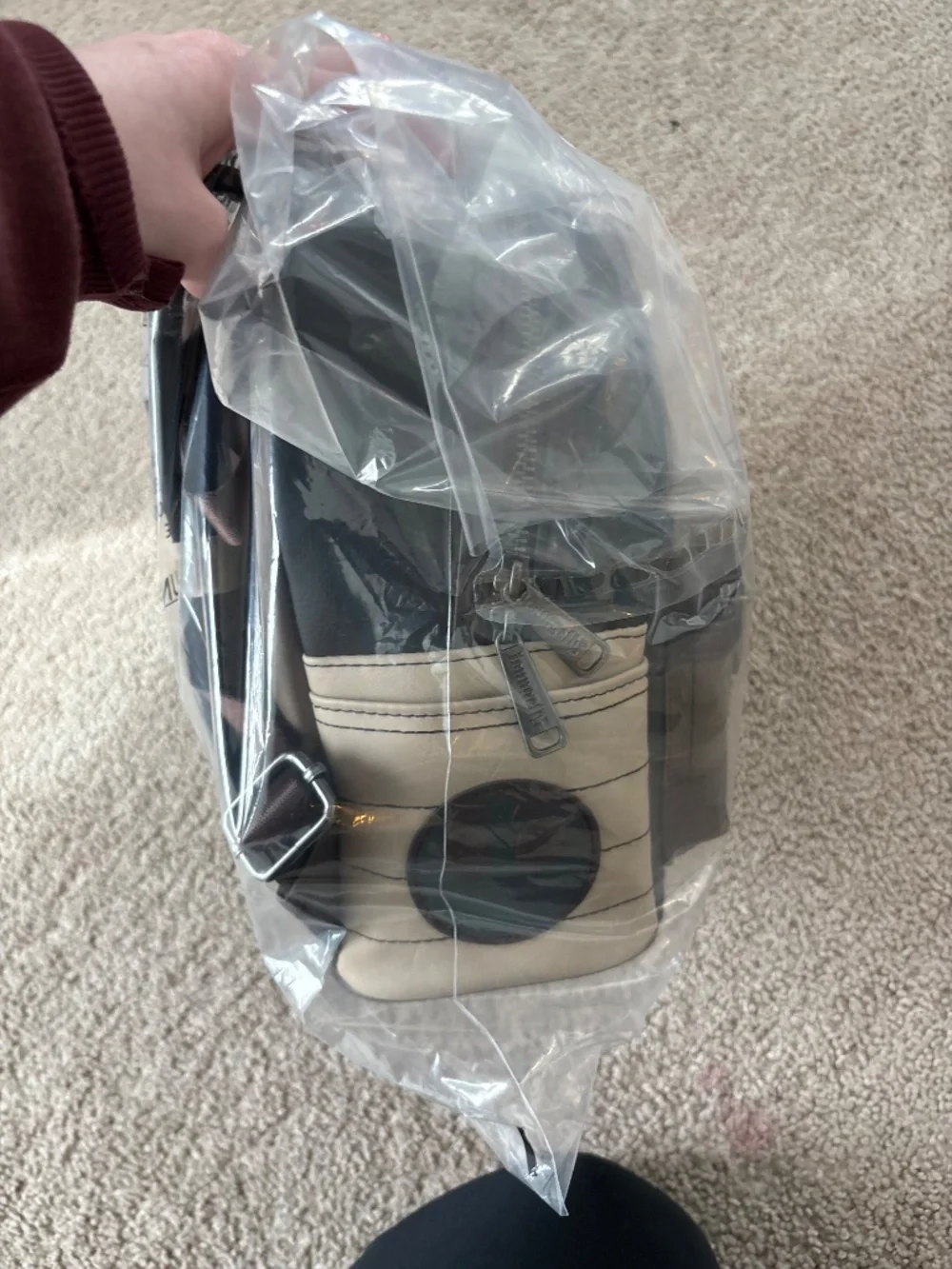 Loungefly Star Wars Rey Cosplay backpack - Picture 3 of 3